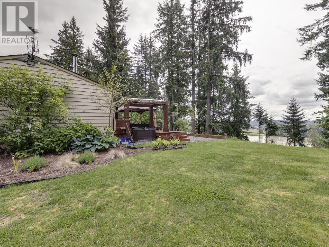 26521 LOUGHEED HIGHWAY
