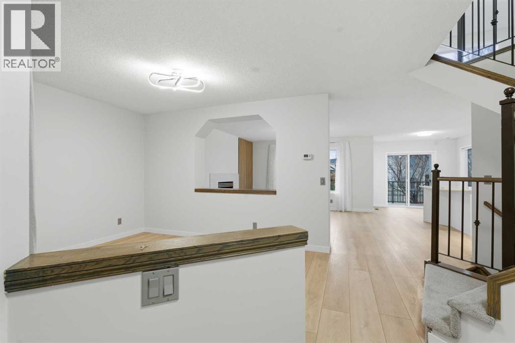 210 Douglas Glen Point SE