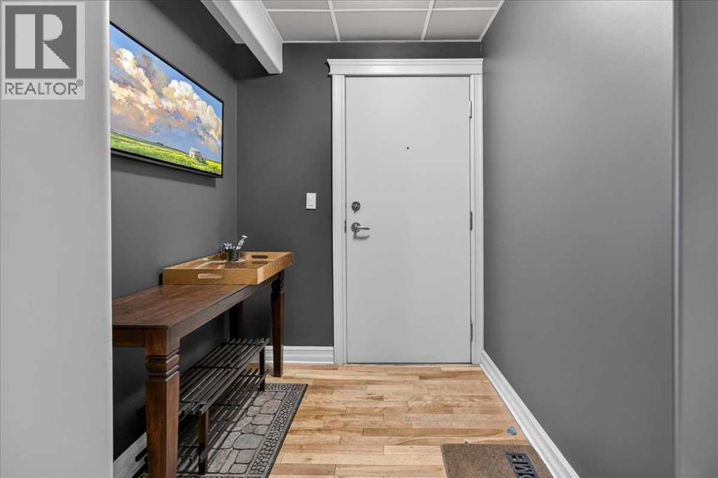 1805, 836 15 Avenue SW