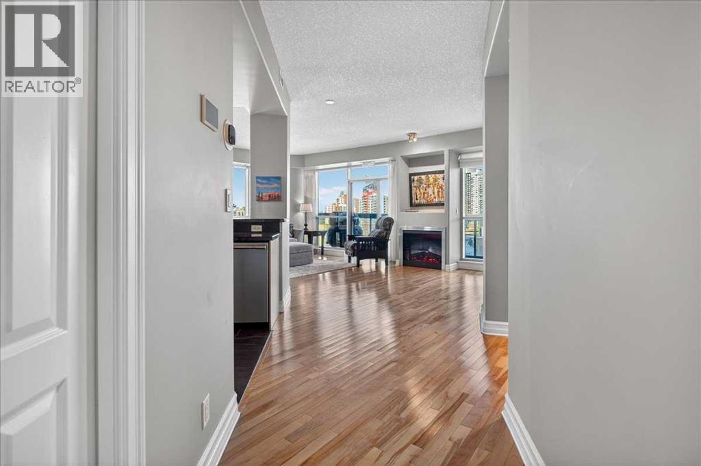 1805, 836 15 Avenue SW