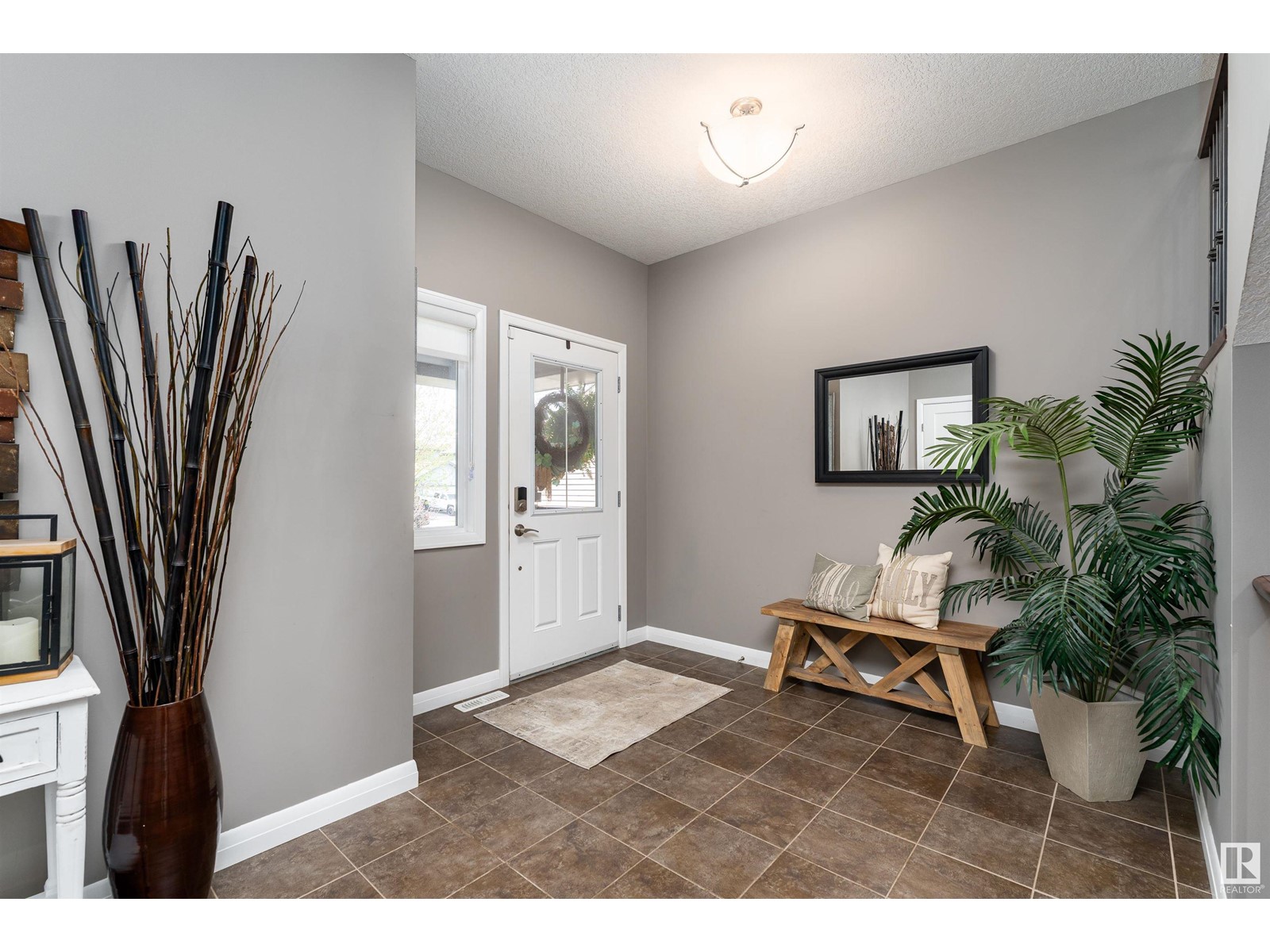 4088 SUMMERLAND DR