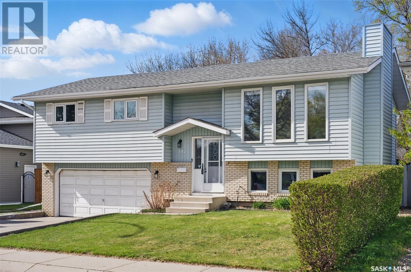 142 Staigh CRESCENT