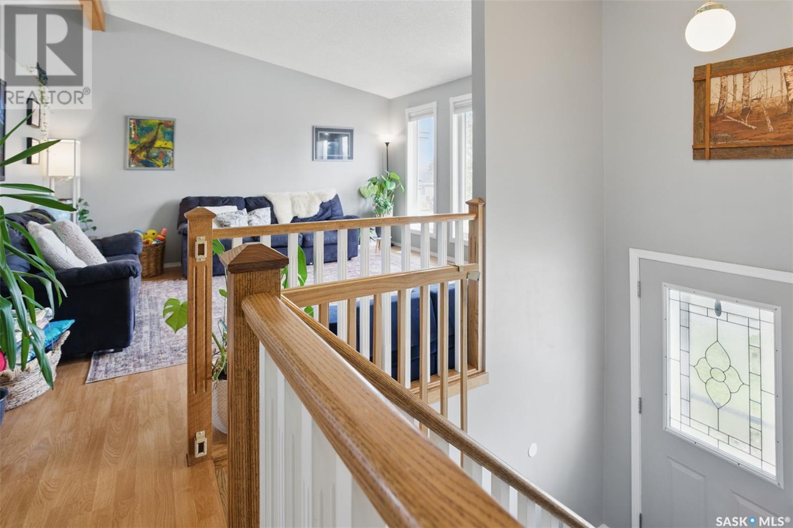 142 Staigh CRESCENT