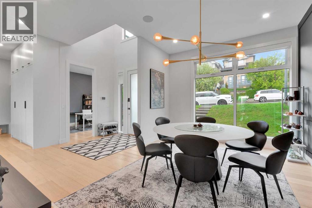 1005 Drury Avenue NE