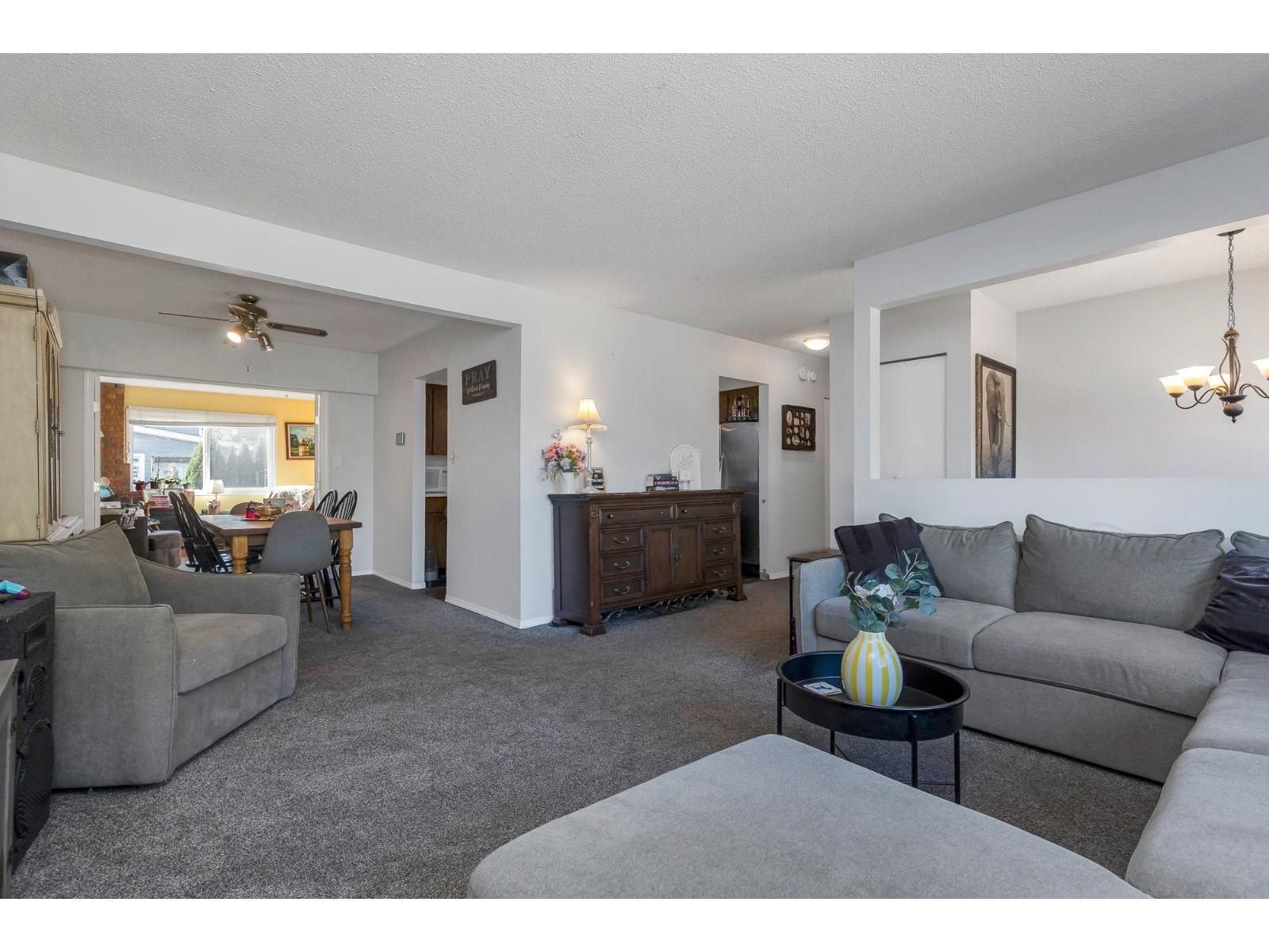 1869 WESTBURY AVENUE