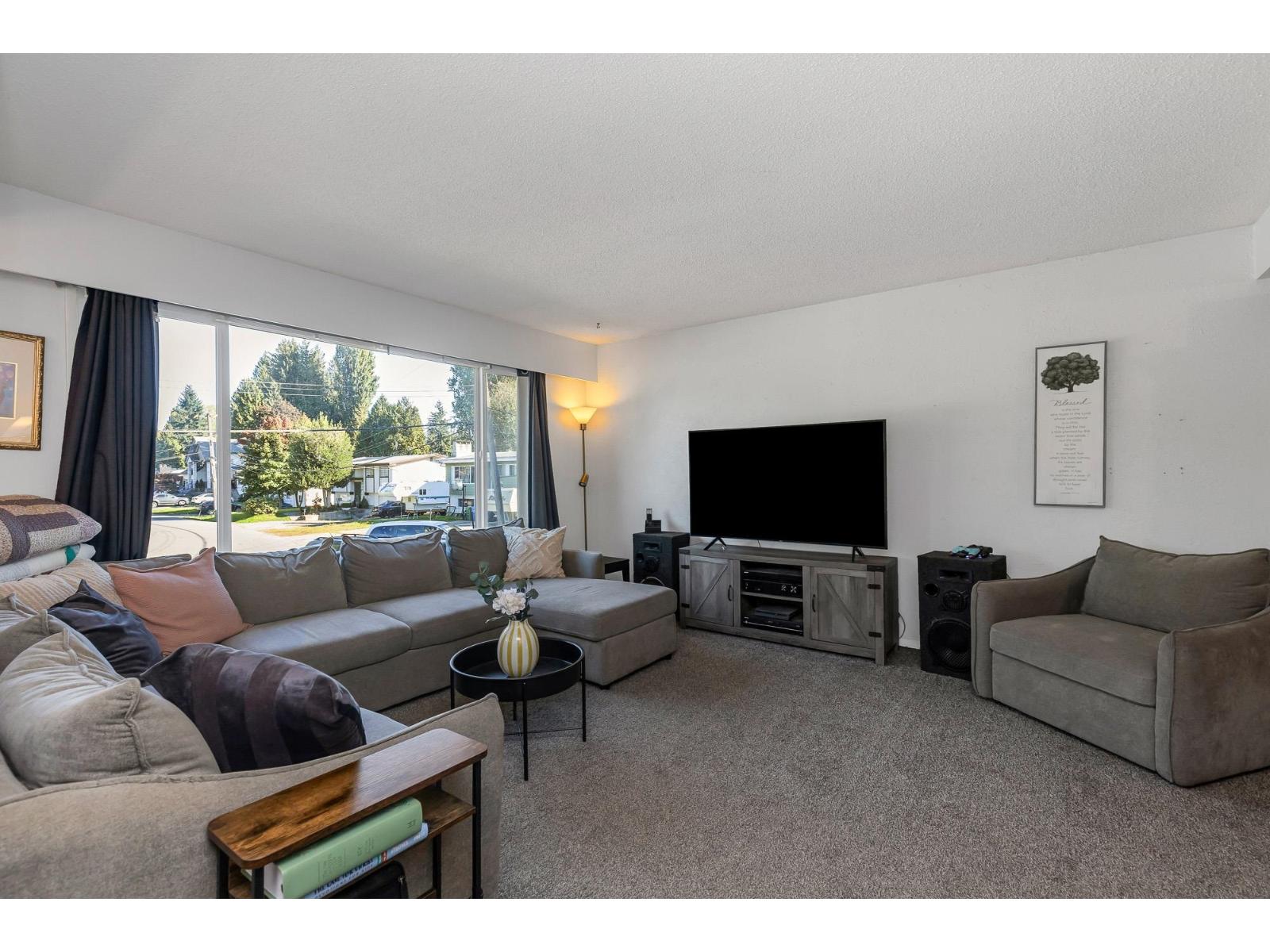 1869 WESTBURY AVENUE