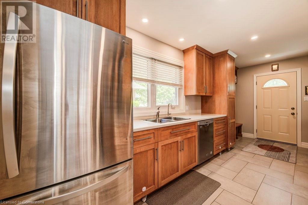 21 RUSKVIEW Road