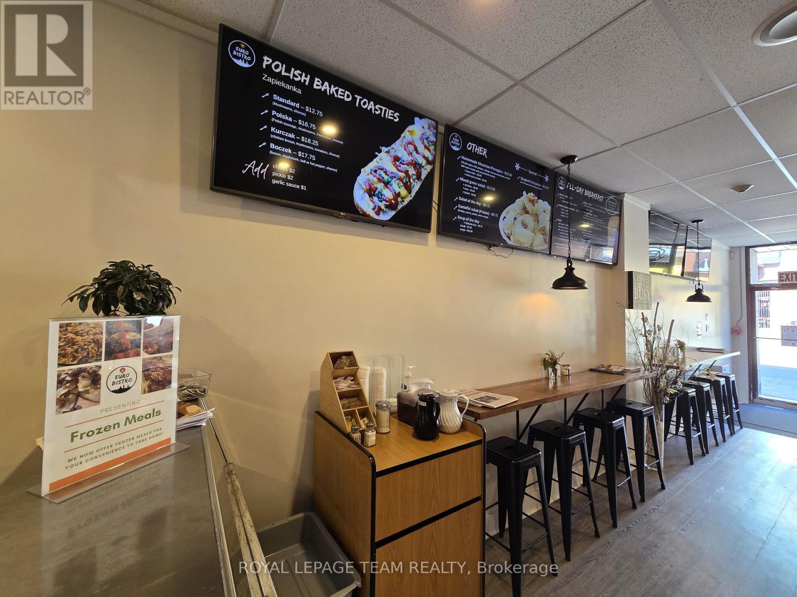 274 ELGIN STREET