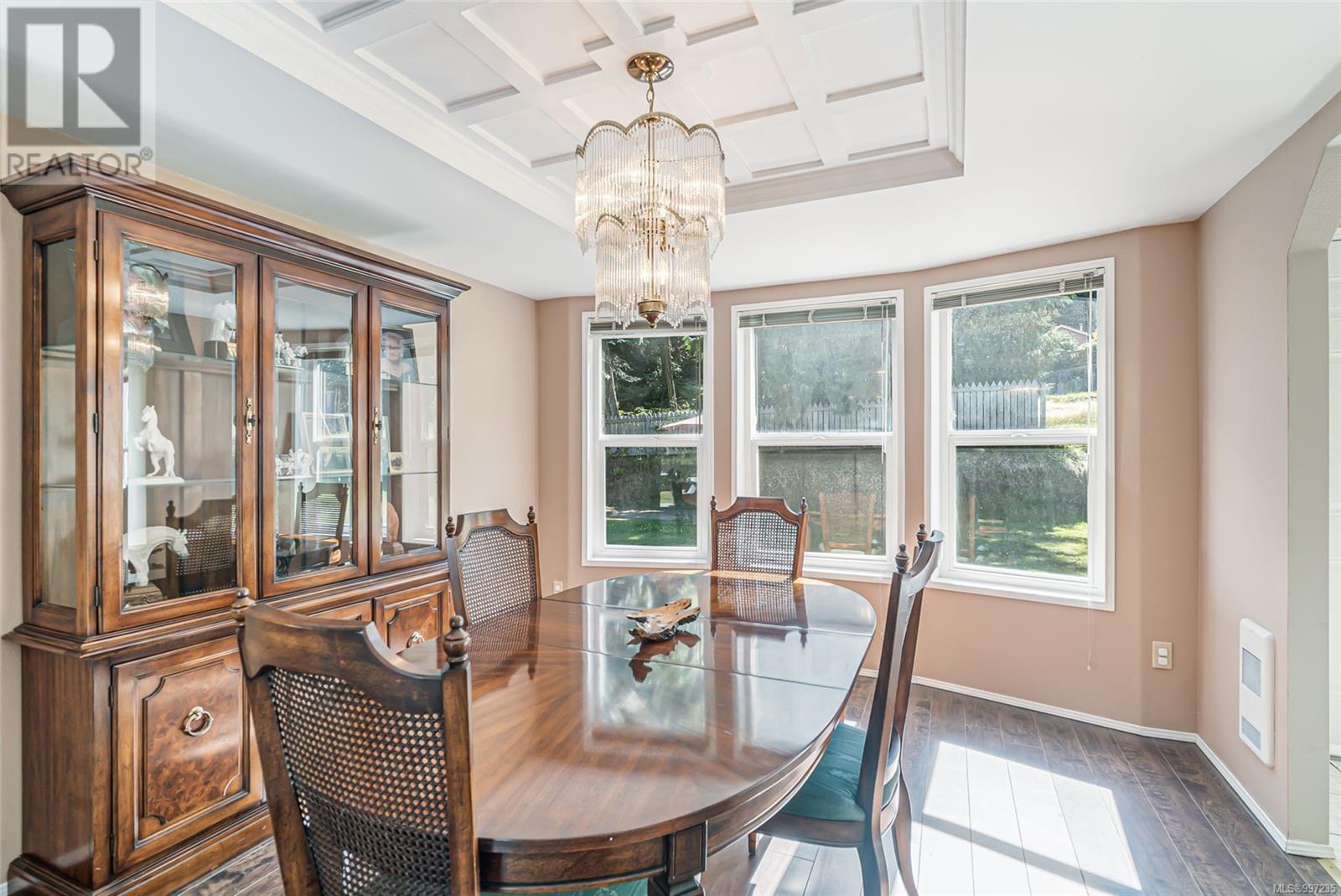 1122 Popham Rd