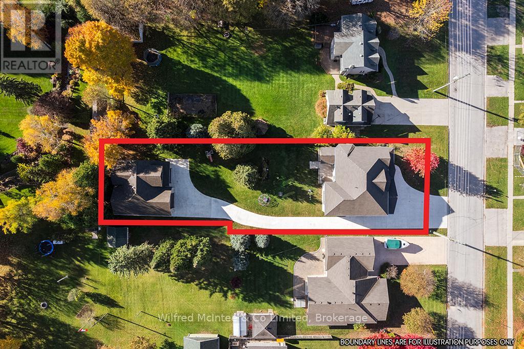 72 VICTORIA STREET S