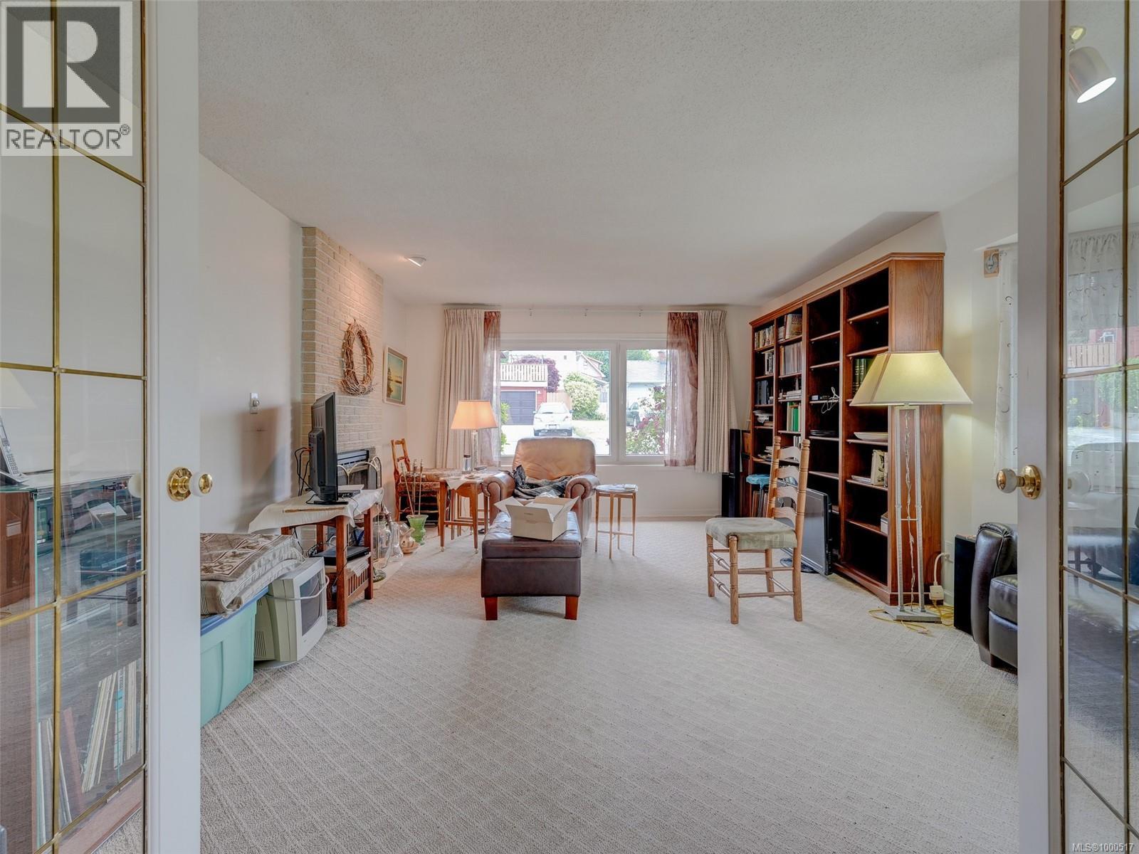 4039 Angeleah Pl