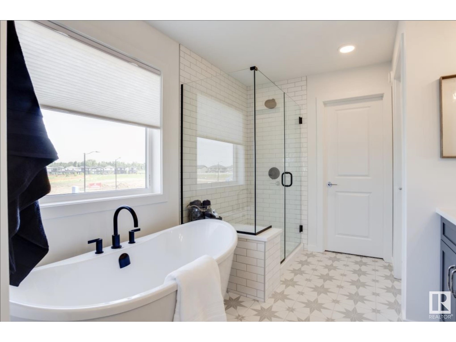 56 Rhea CR