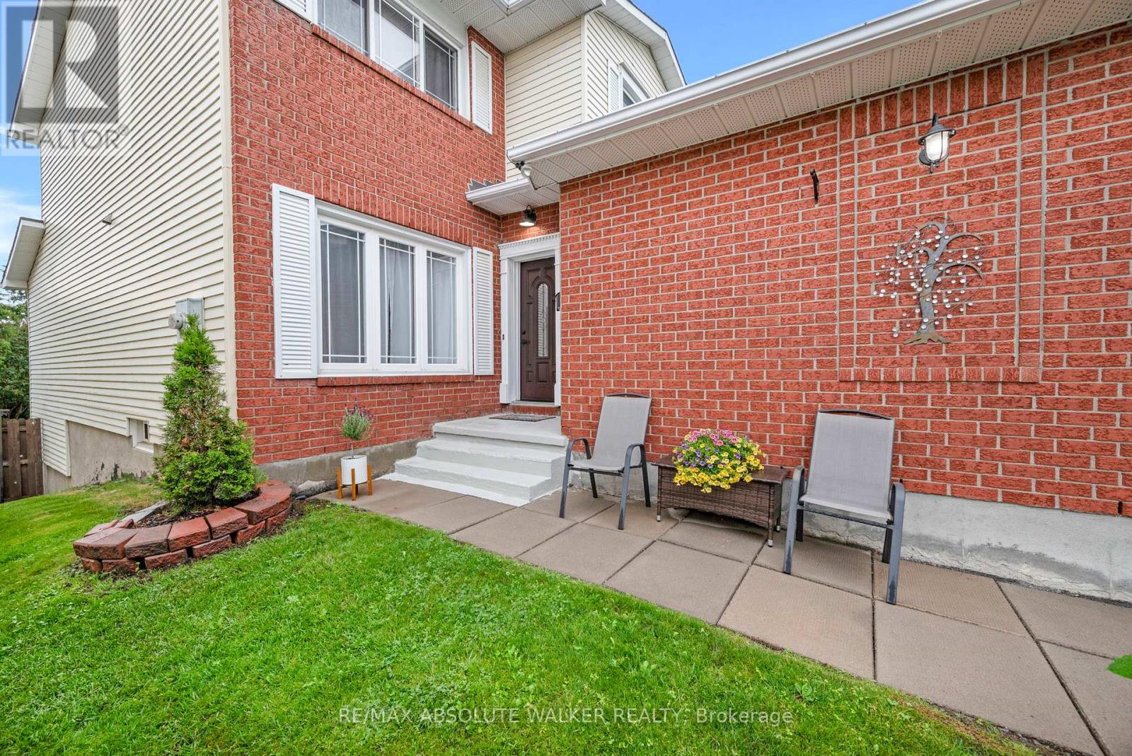 2061 LEGRAND CRESCENT