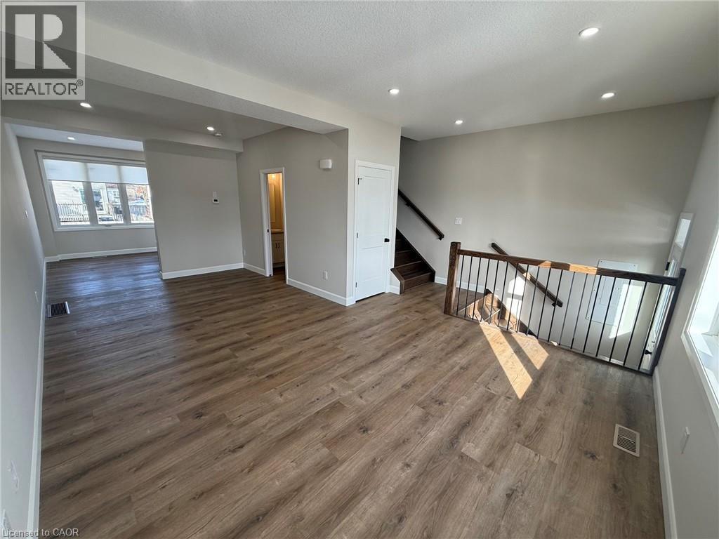 675 PRINCESS Street Unit# Upper Right