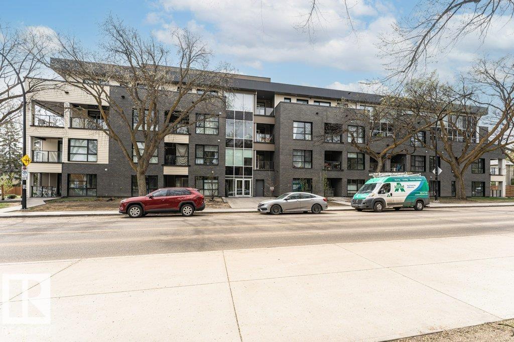 #214 11503 76 AV NW