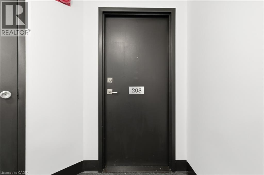 8 VILLAGE GREEN Boulevard Unit# 208