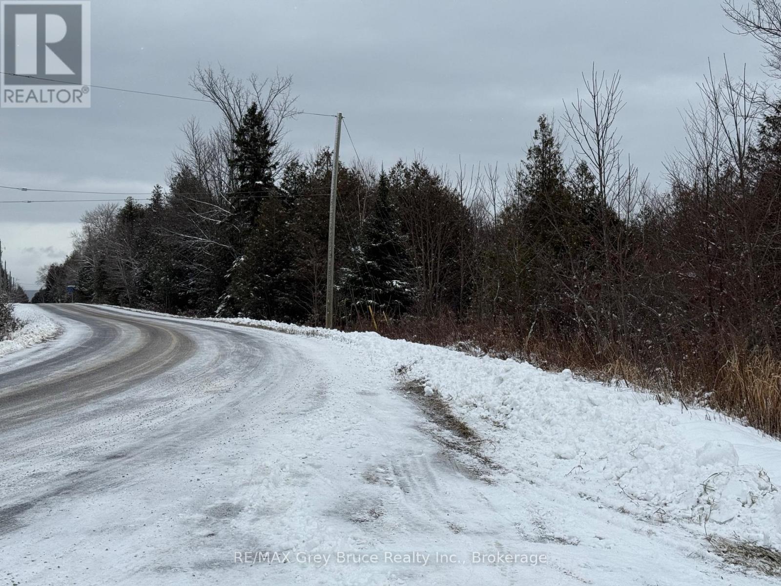 PTLT 37 SWAN LAKE LANE