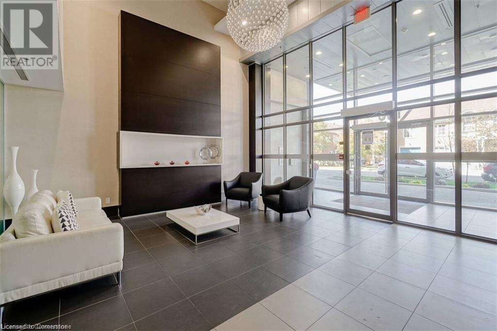 120 DALLIMORE Circle Unit# 926