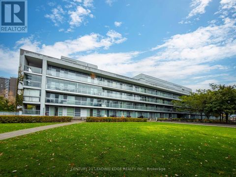 216 - 2035 SHEPPARD AVENUE E Toronto (Henry Farm) ON M2J0A8