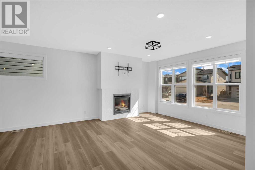 228 Grayling Common