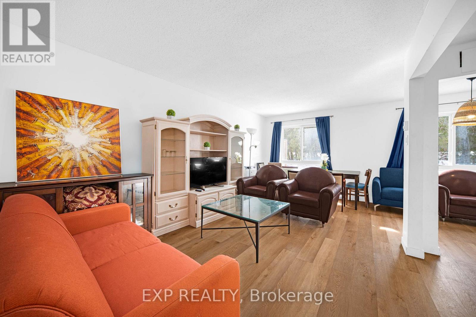 11K - 2080 OGILVIE ROAD