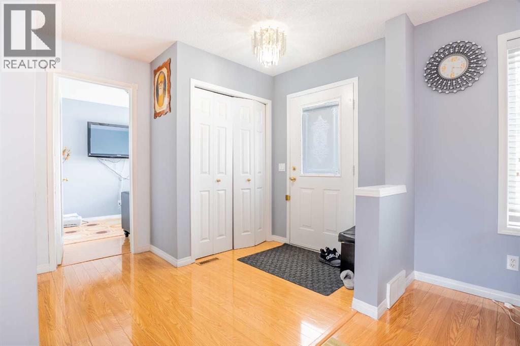 37 Martha's Haven Manor NE