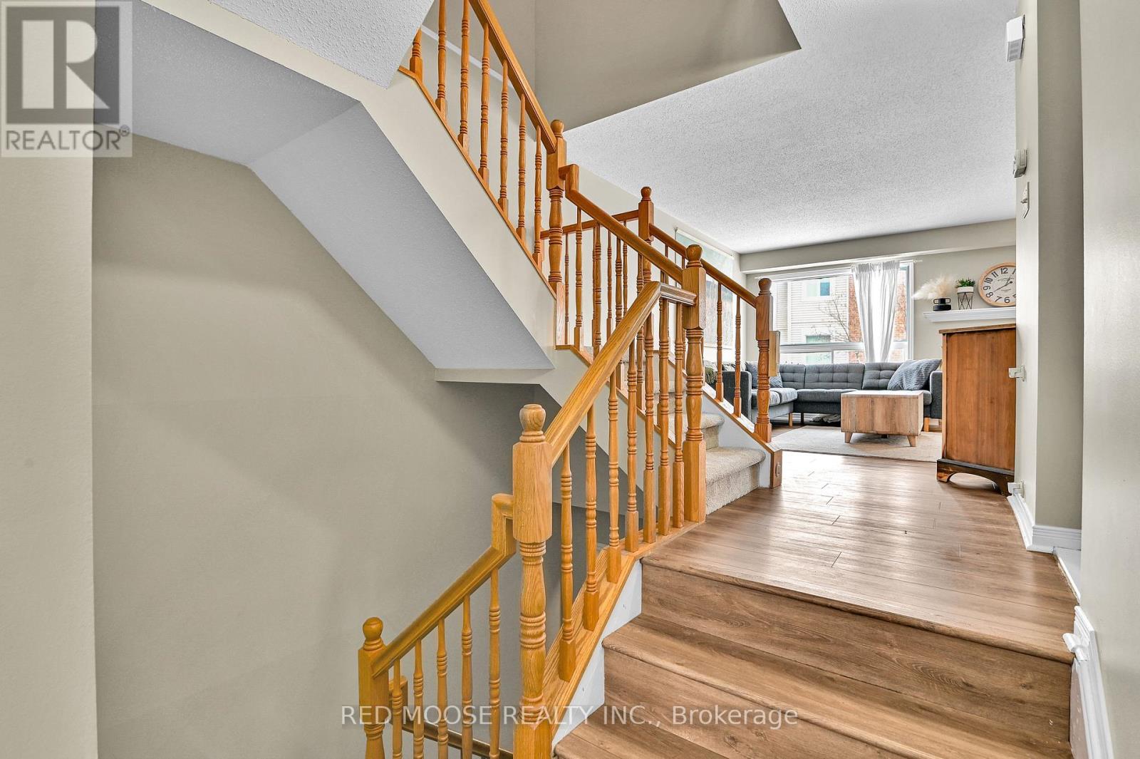 12 WILLWOOD CRESCENT