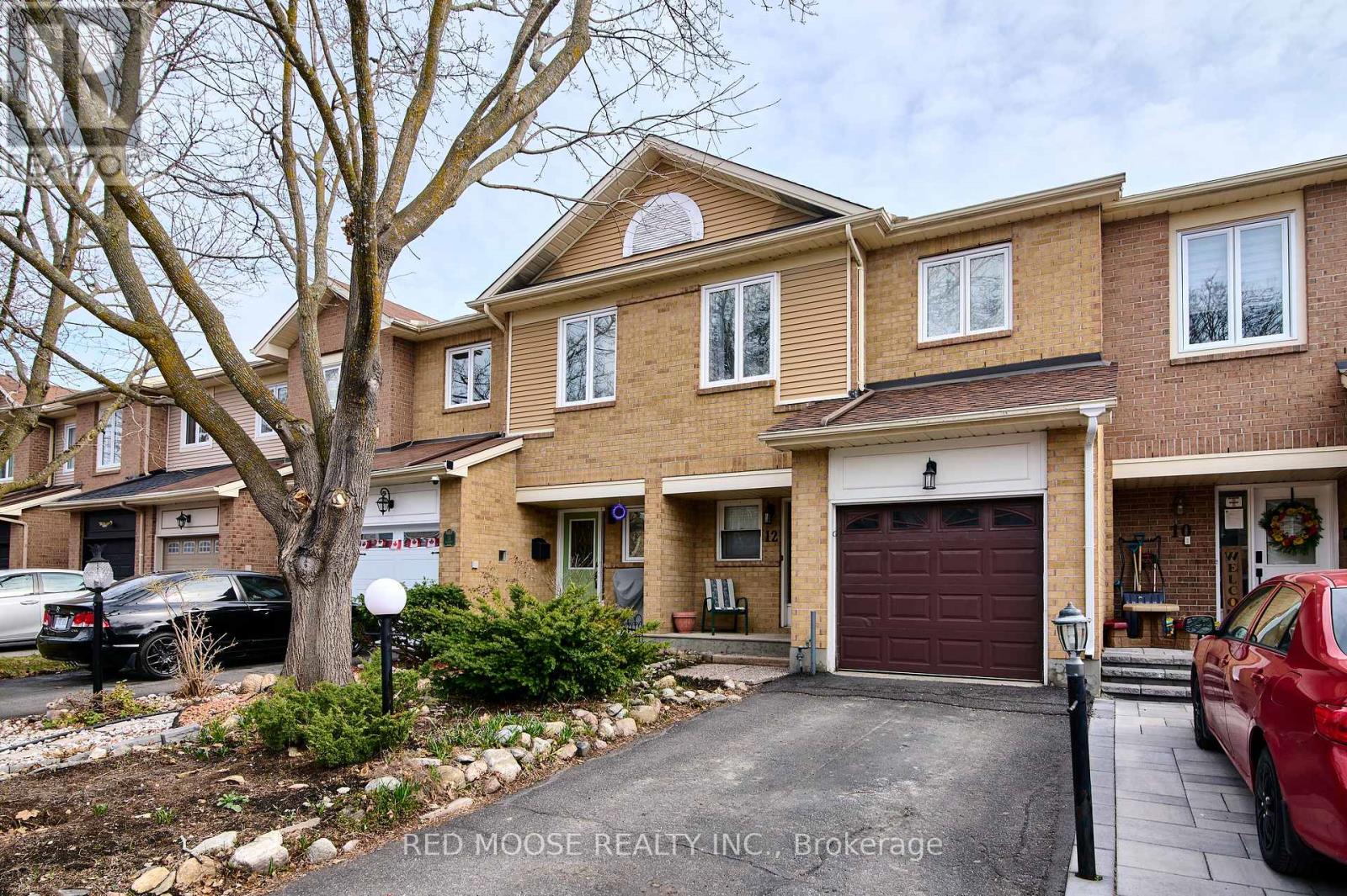 12 WILLWOOD CRESCENT