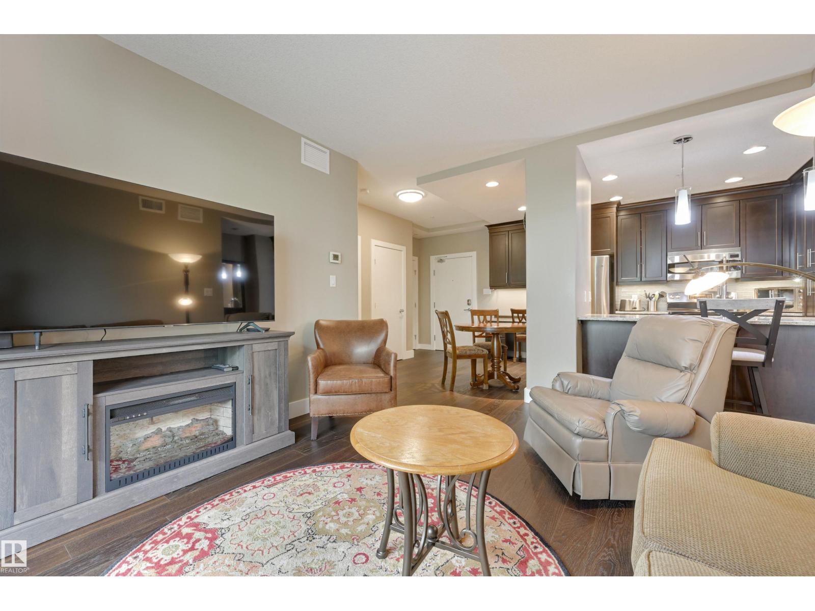 #221 11080 ELLERSLIE RD SW