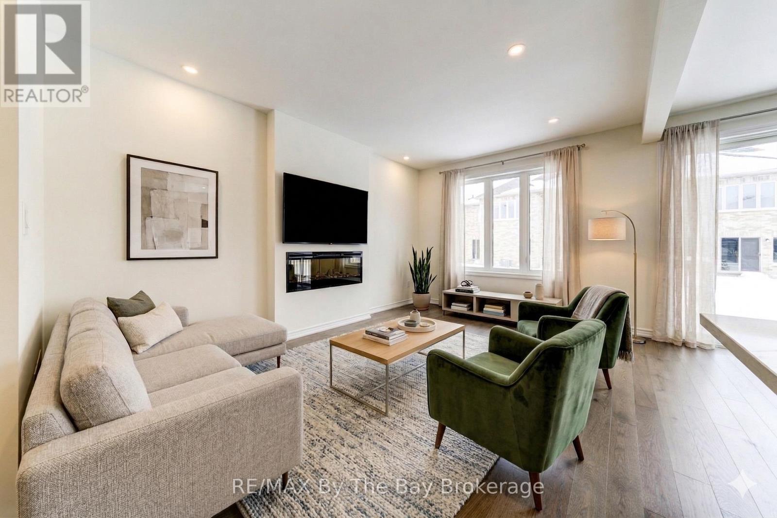 17 SUN VALLEY AVENUE