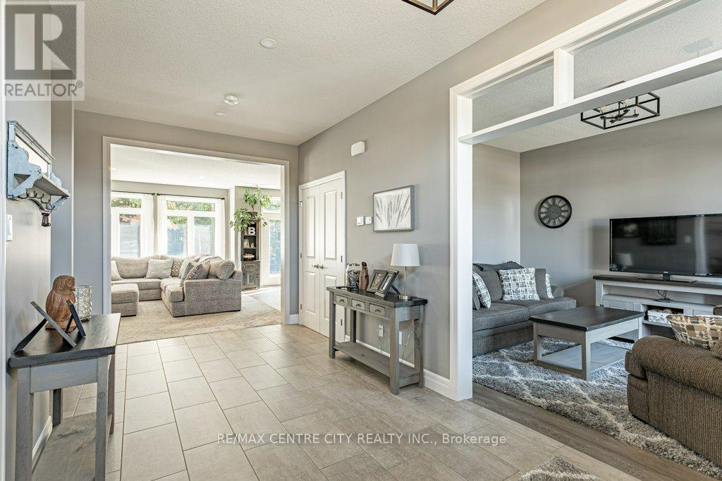 148 ELLIOTT TRAIL