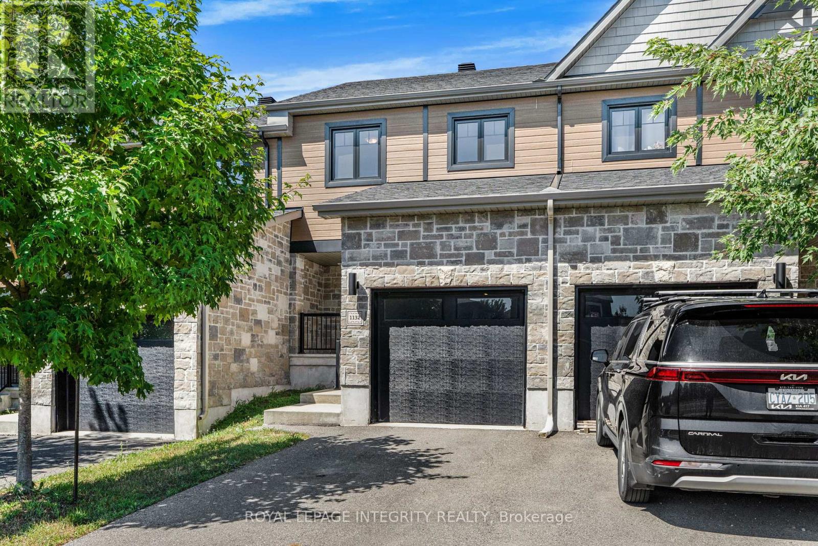 1132 DOCTEUR CORBEIL BOULEVARD
