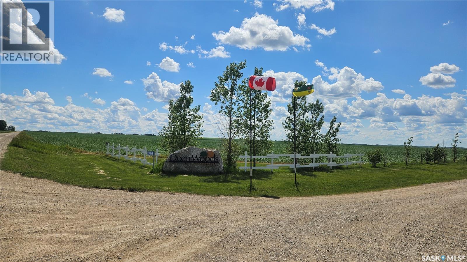 18 Deep Woods RV Campground
