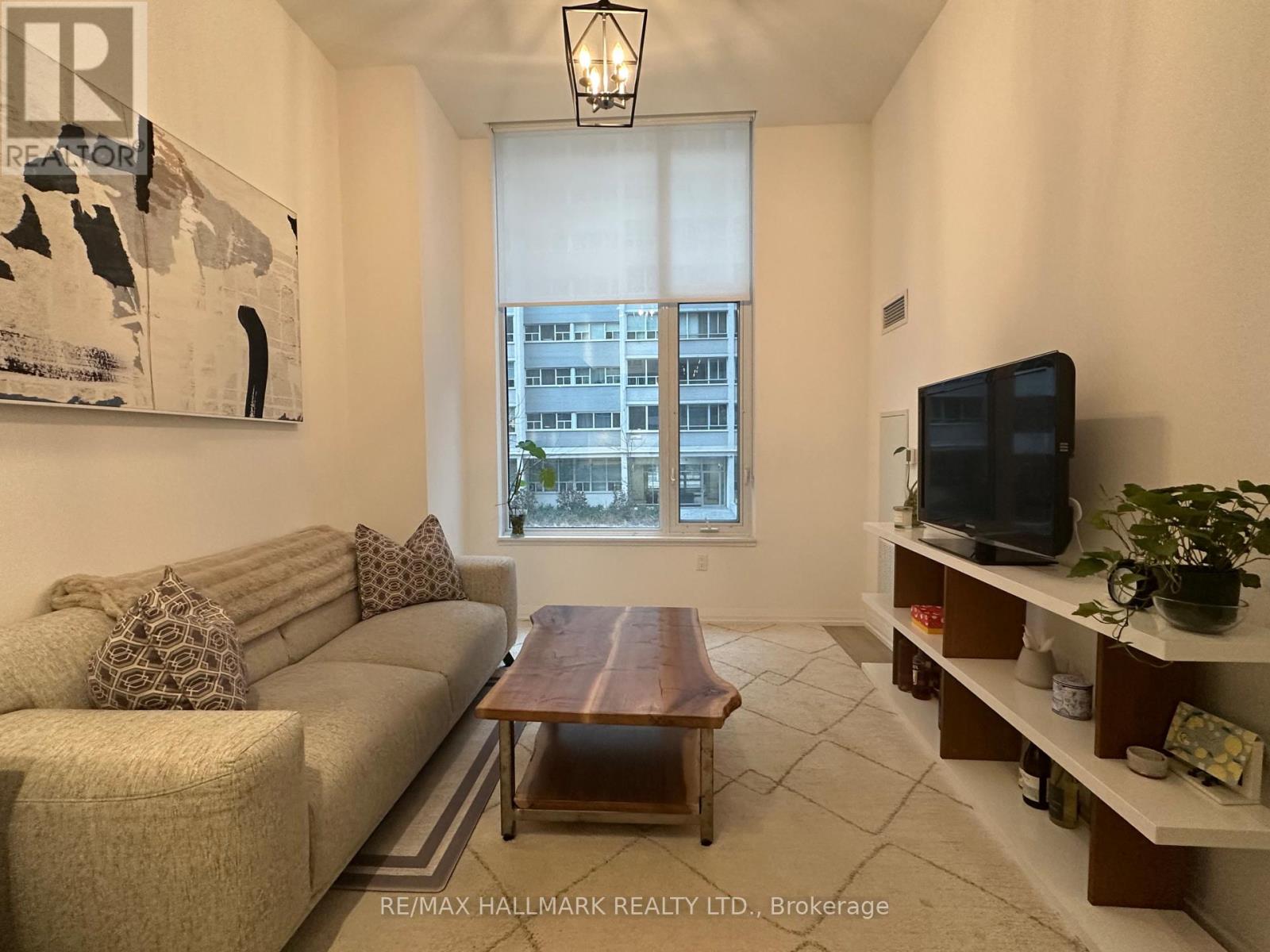 214 - 50 DUNFIELD AVENUE