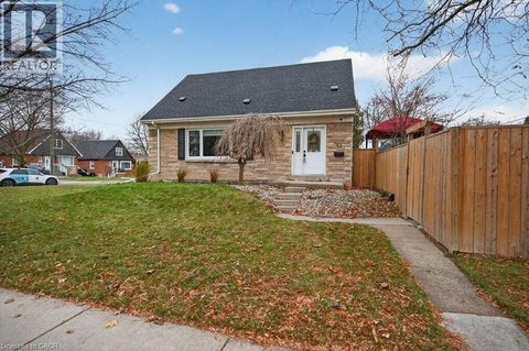 52 SYLVIA Crescent Hamilton ON L8K2A9