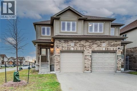 77 JOHN BRABSON Crescent Guelph ON N1G0G7