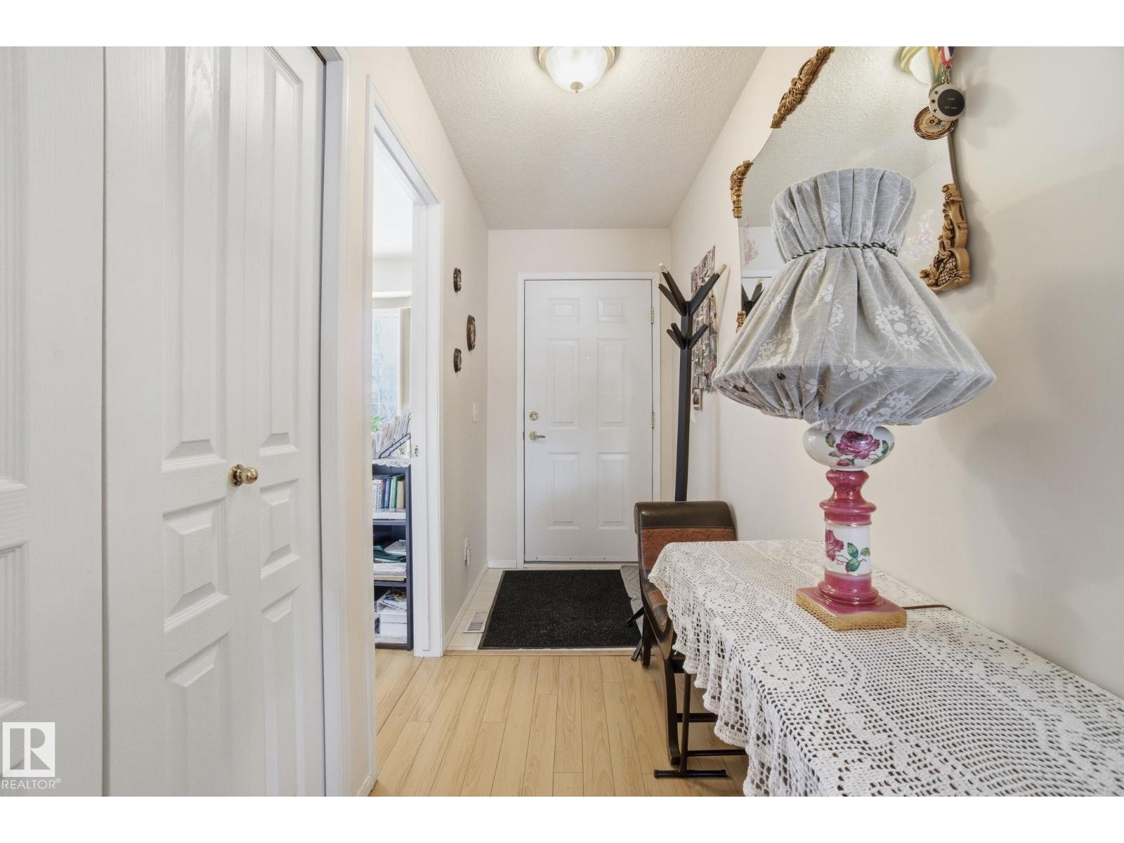 #56 13320 124 ST NW