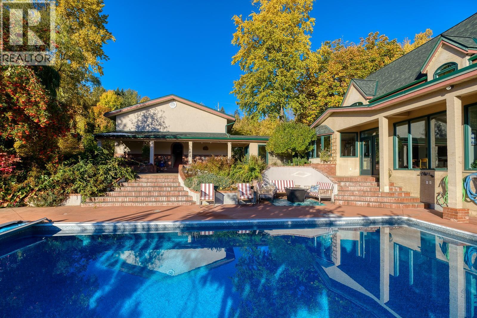 2302 Happy Valley Road