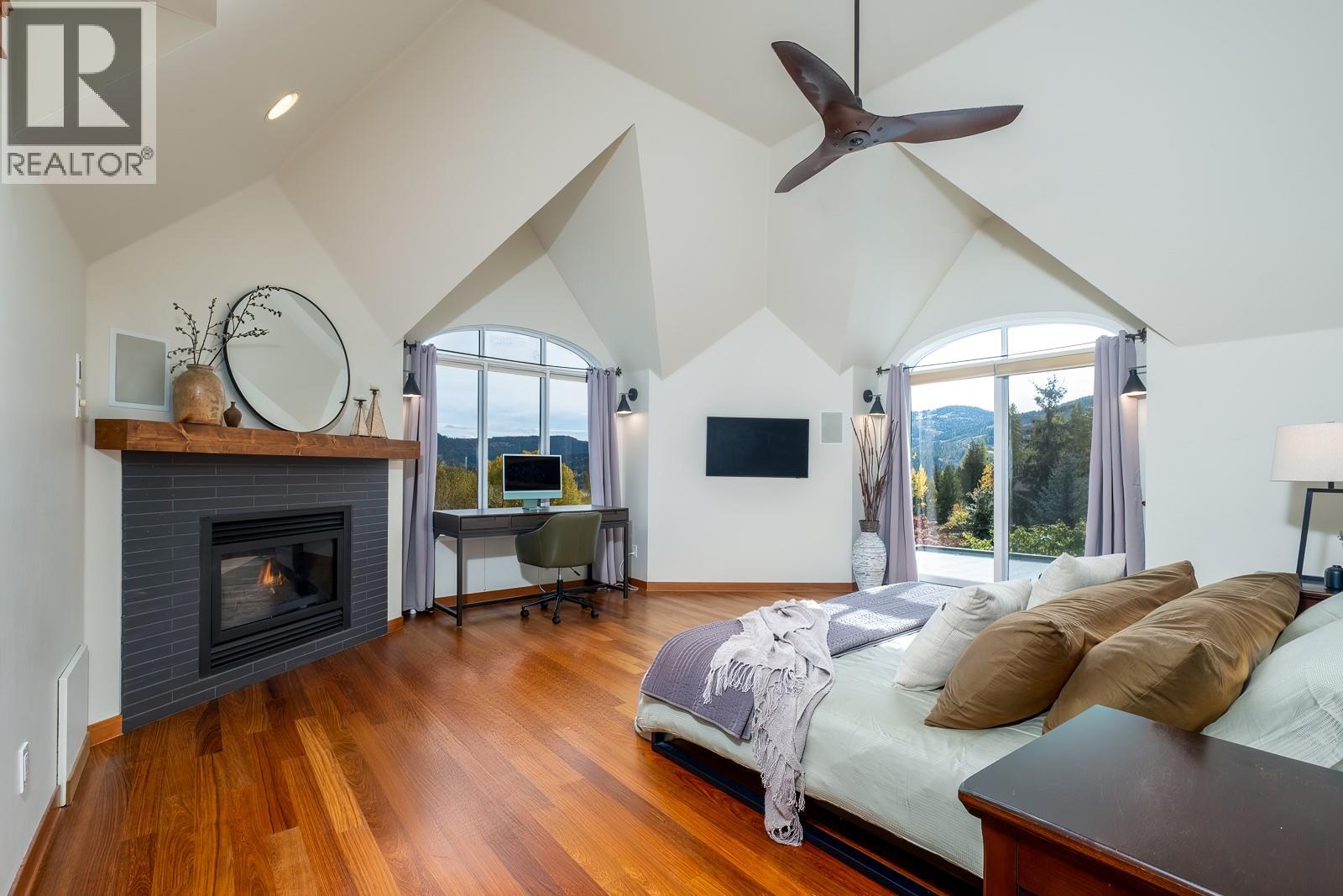 2302 Happy Valley Road