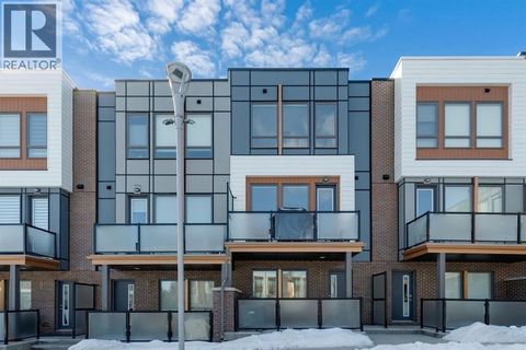 146 Norford Common NW Calgary AB T3B6G6