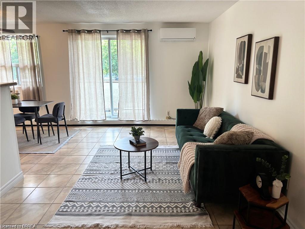 793 COLBORNE Street E Unit# 207