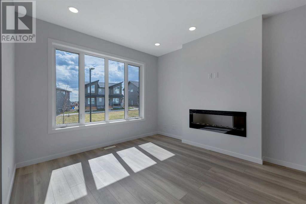 143 Herron Walk NE