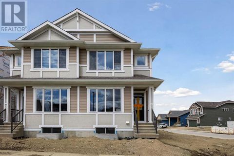 143 Herron Walk NE Calgary AB T3P2K8