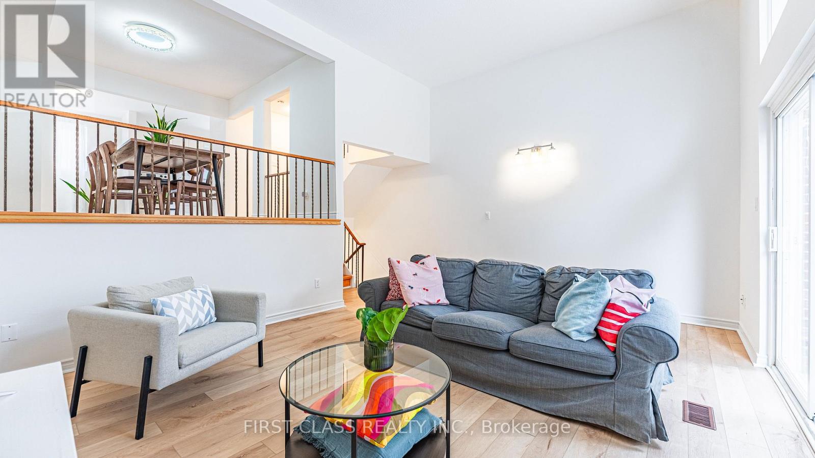 102 JENNY WRENWAY WAY