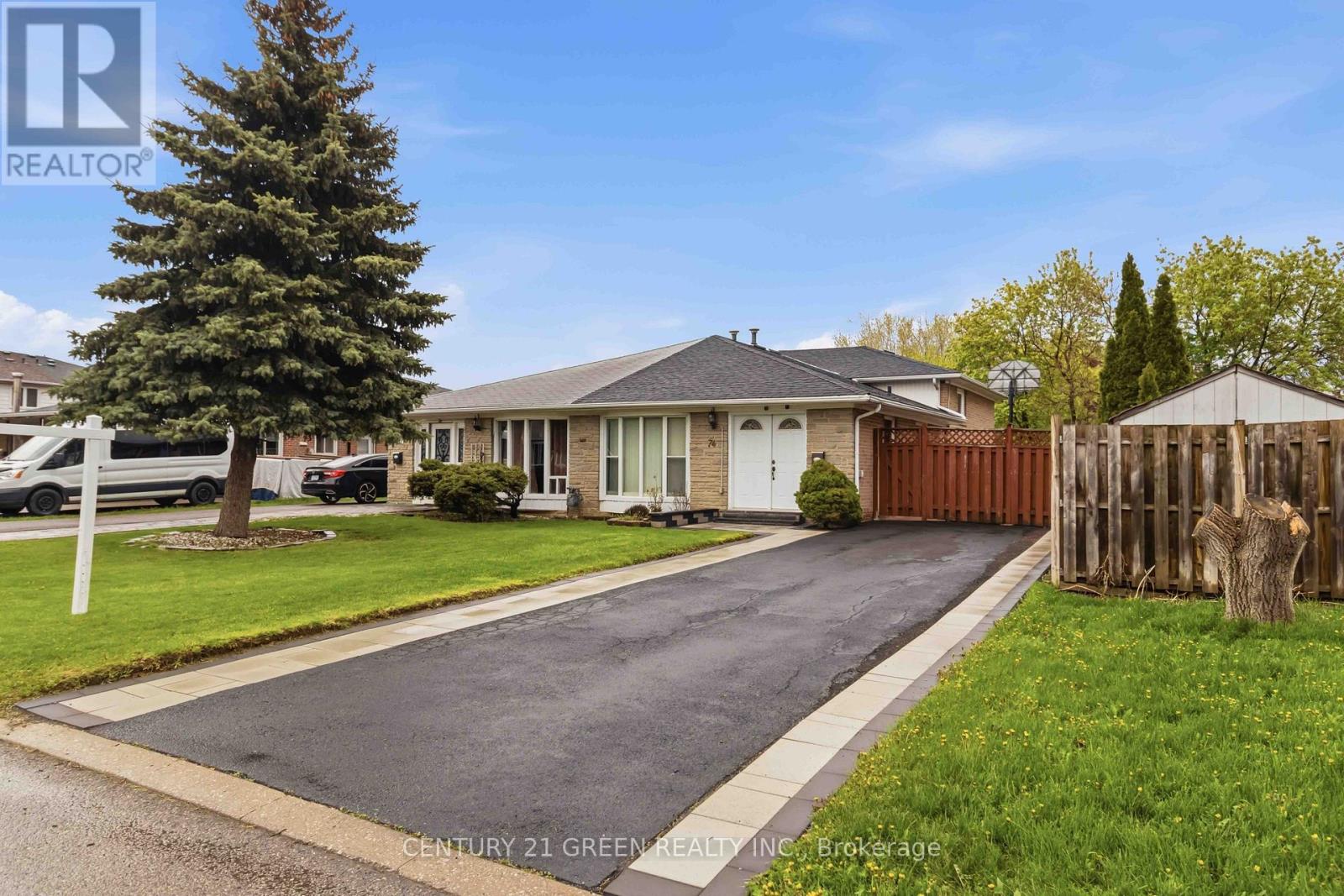 74 DAVENPORT CRESCENT