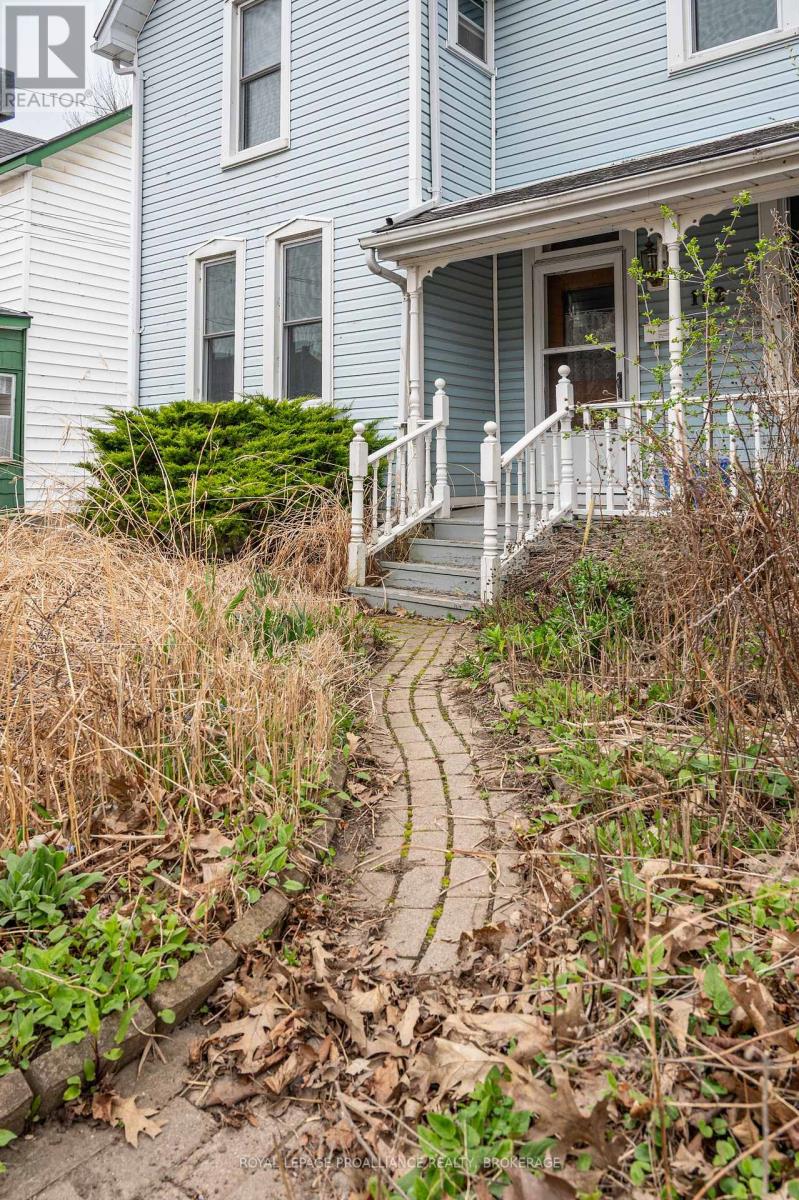 102 LIVINGSTON AVENUE