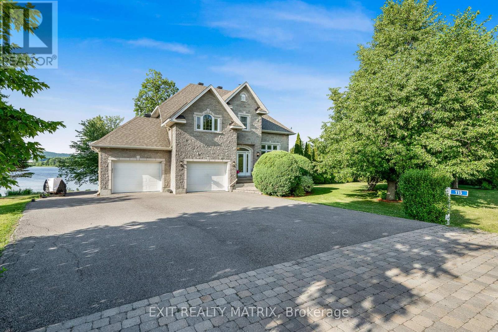 115 GASCON STREET - Photo 2
