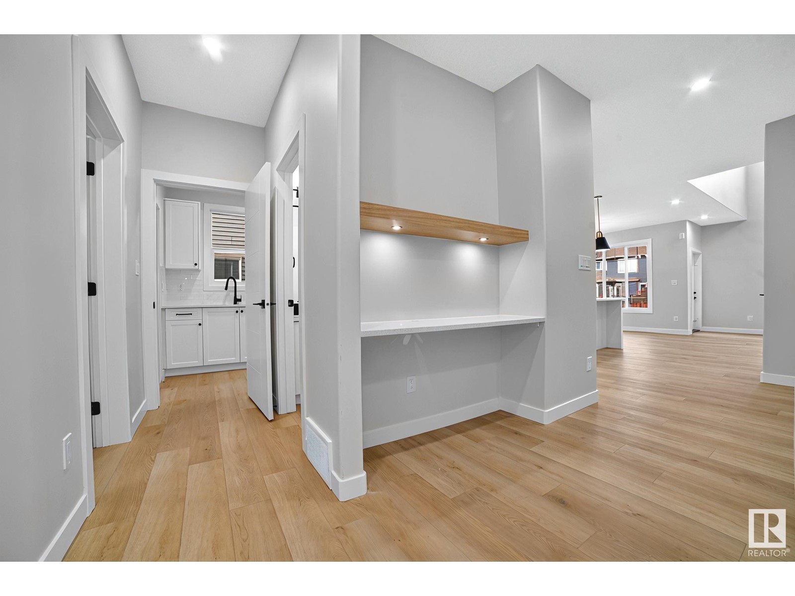 150 Larch Crescent