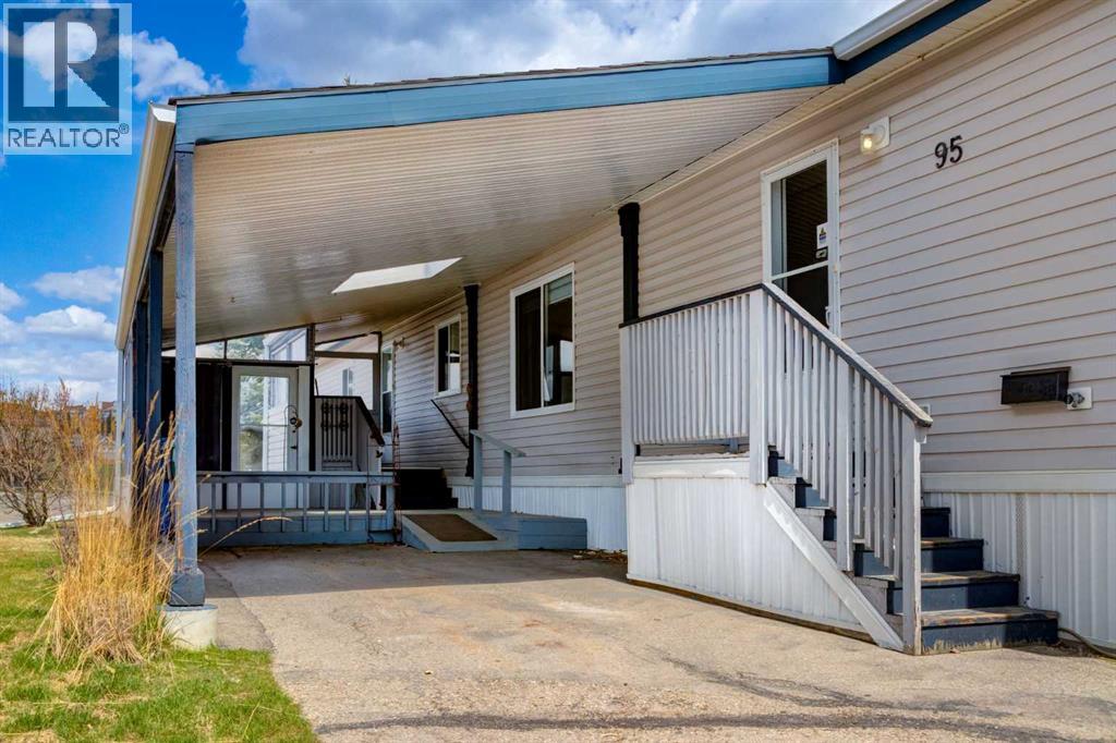 95, 99 Arbour Lake Road NW