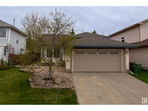 79 DEER RIDGE DR St. Albert AB T8N6A9